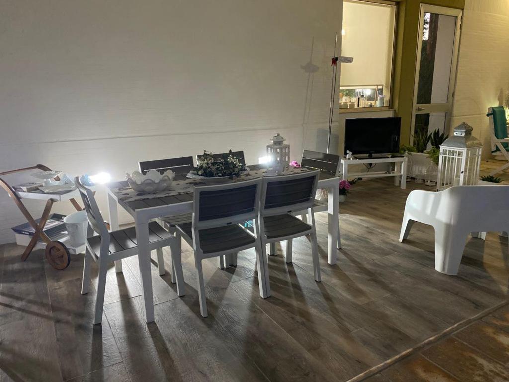 Viro House Bed & Breakfast Squinzano Eksteriør bilde