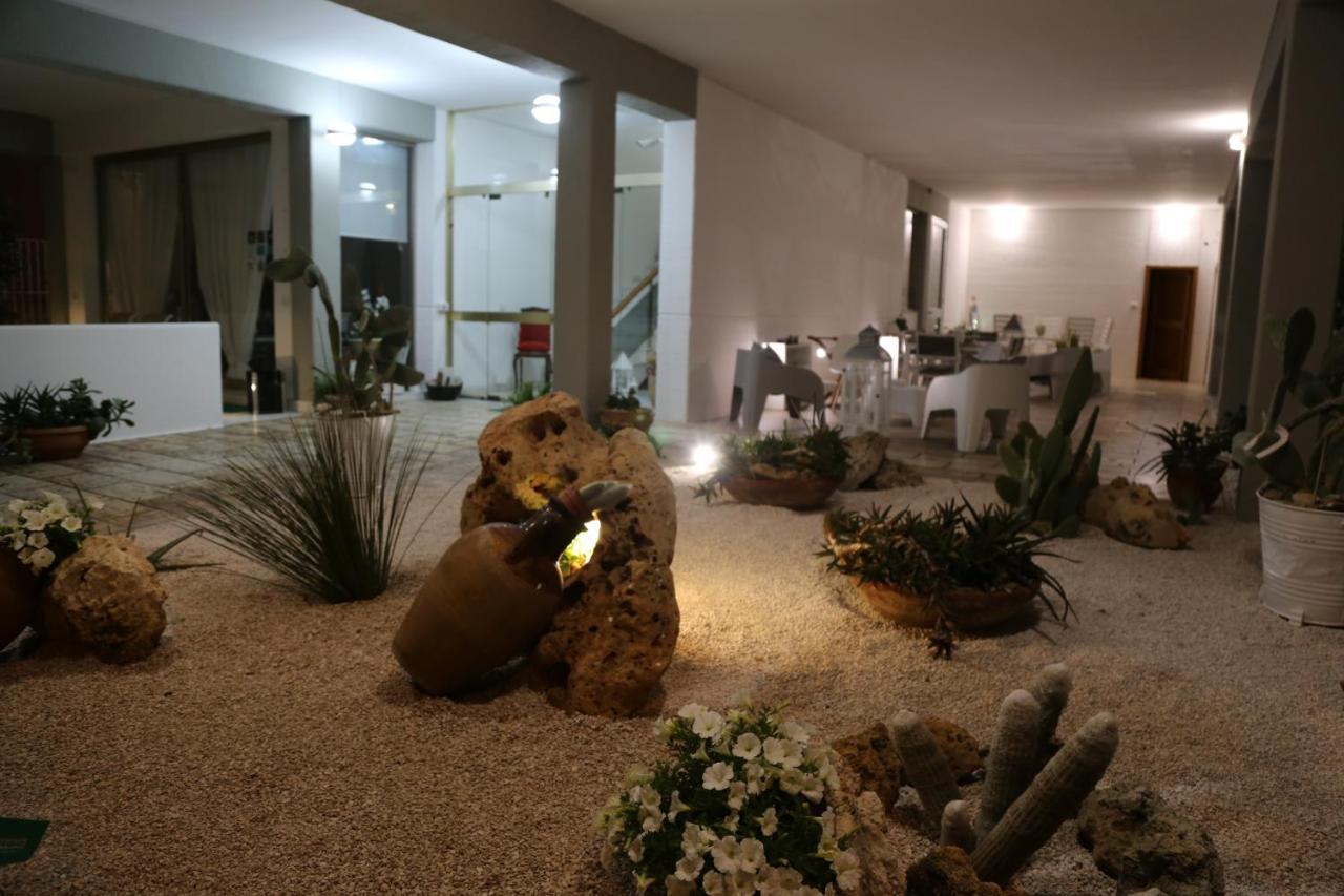 Viro House Bed & Breakfast Squinzano Eksteriør bilde