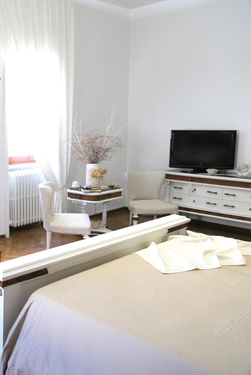 Viro House Bed & Breakfast Squinzano Eksteriør bilde
