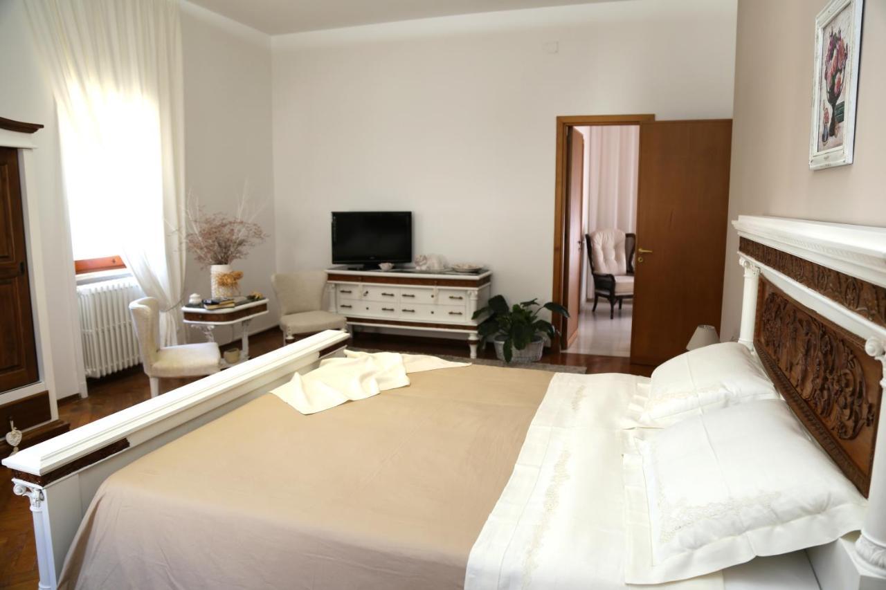 Viro House Bed & Breakfast Squinzano Eksteriør bilde