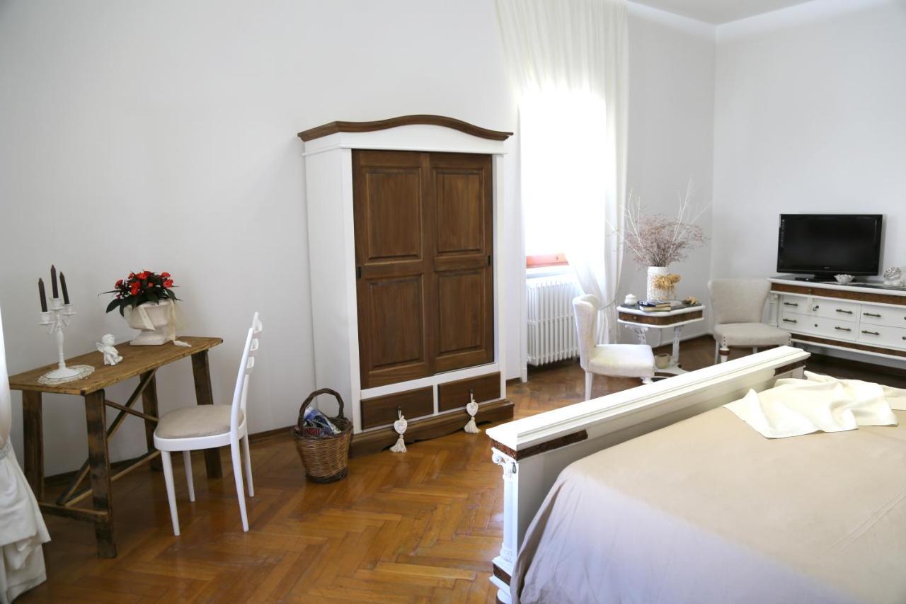 Viro House Bed & Breakfast Squinzano Eksteriør bilde
